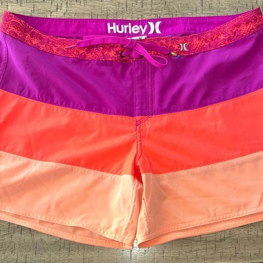 Hurley Women's Phantom Athletic Shorts 🩳